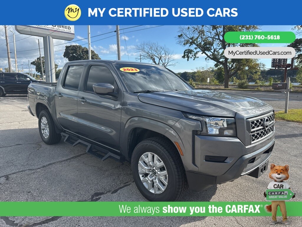 2023 Nissan Frontier SV photo 3