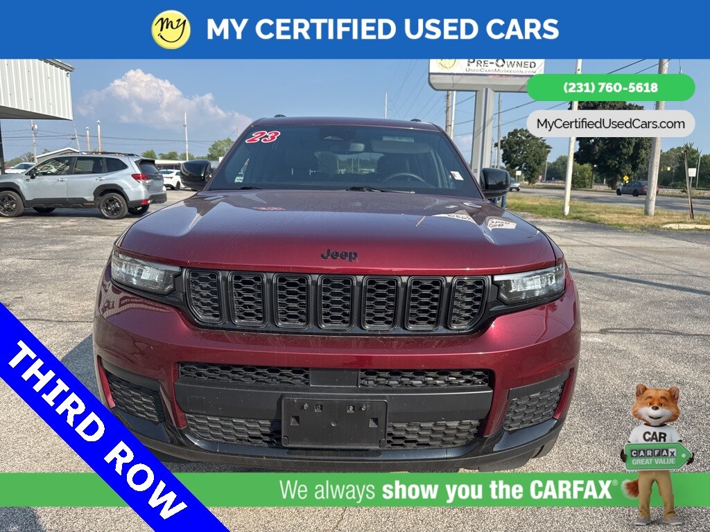 2023 Jeep Grand Cherokee Laredo photo 2