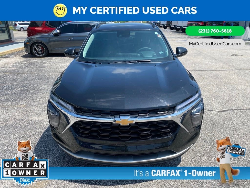 Used 2024 Chevrolet Trax LT SUV