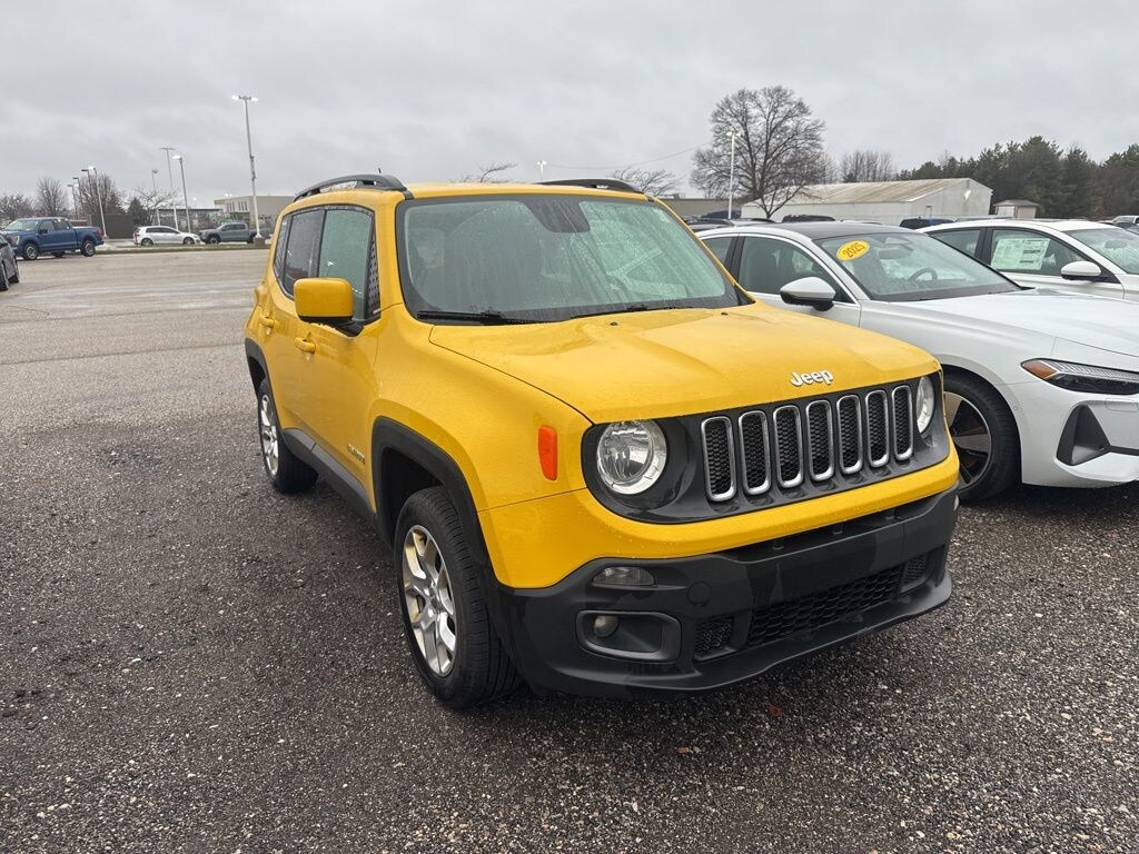 Used 2017 Jeep Renegade Latitude 4x4 SUV