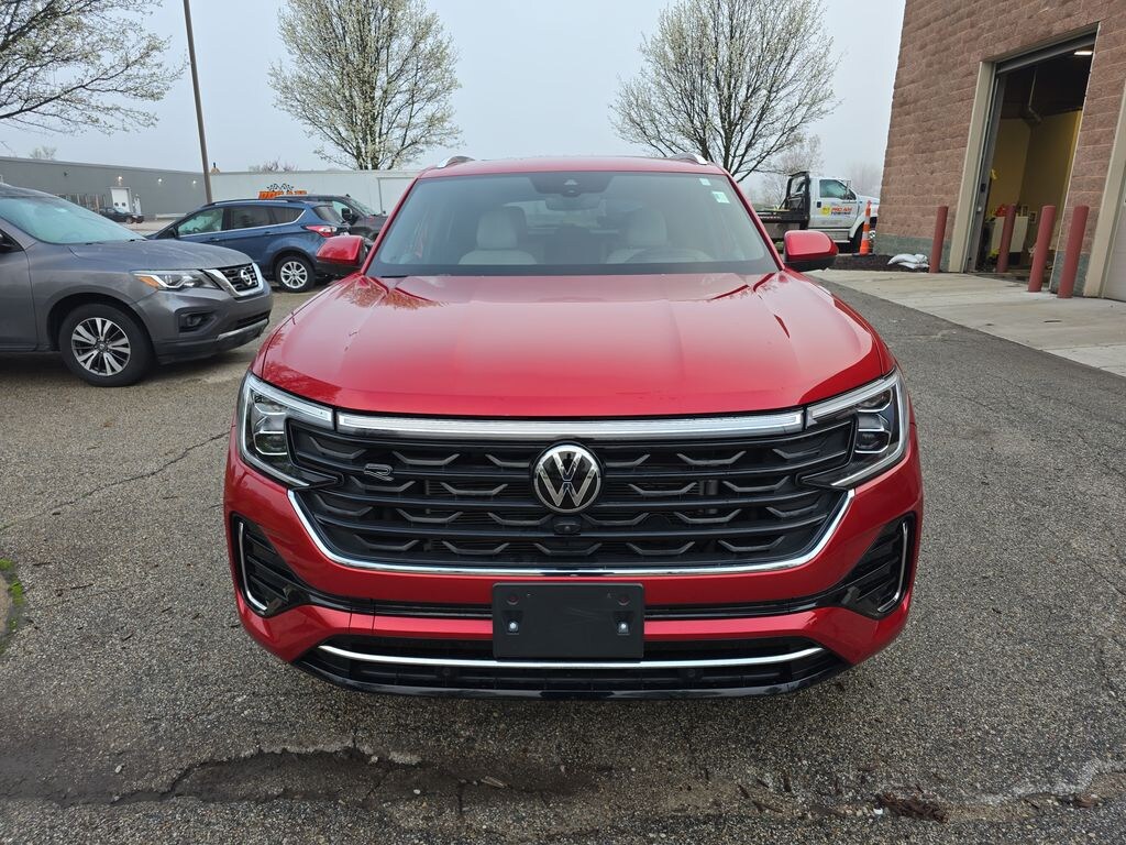 Used 2025 Volkswagen Atlas Cross Sport 2.0T SEL Premium R-Line SUV