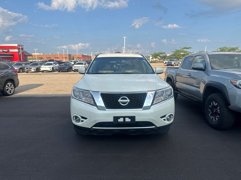 Used 2015 Nissan Pathfinder SL SUV