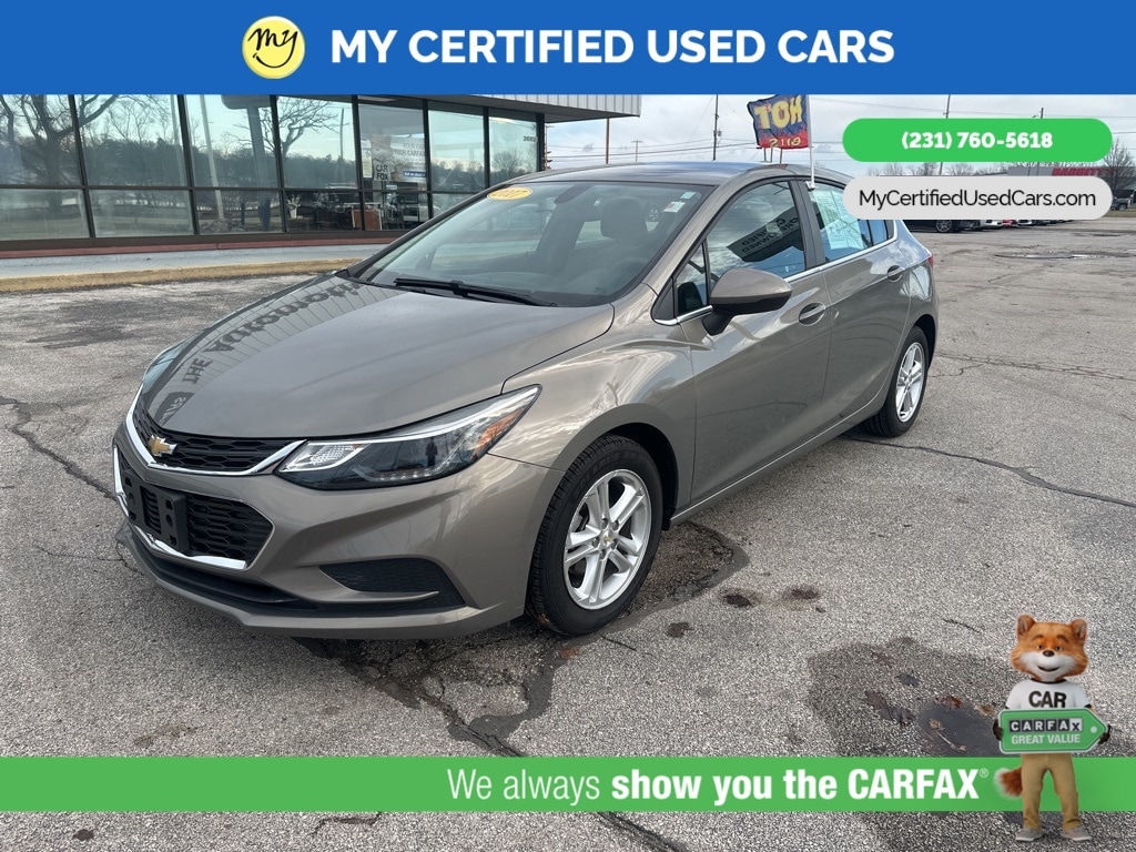 2017 Chevrolet Cruze LT's photo