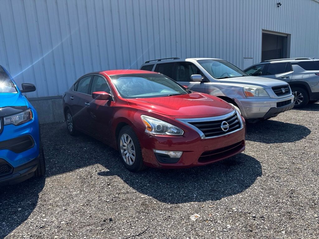 Used 2015 Nissan Altima 2.5 S Sedan