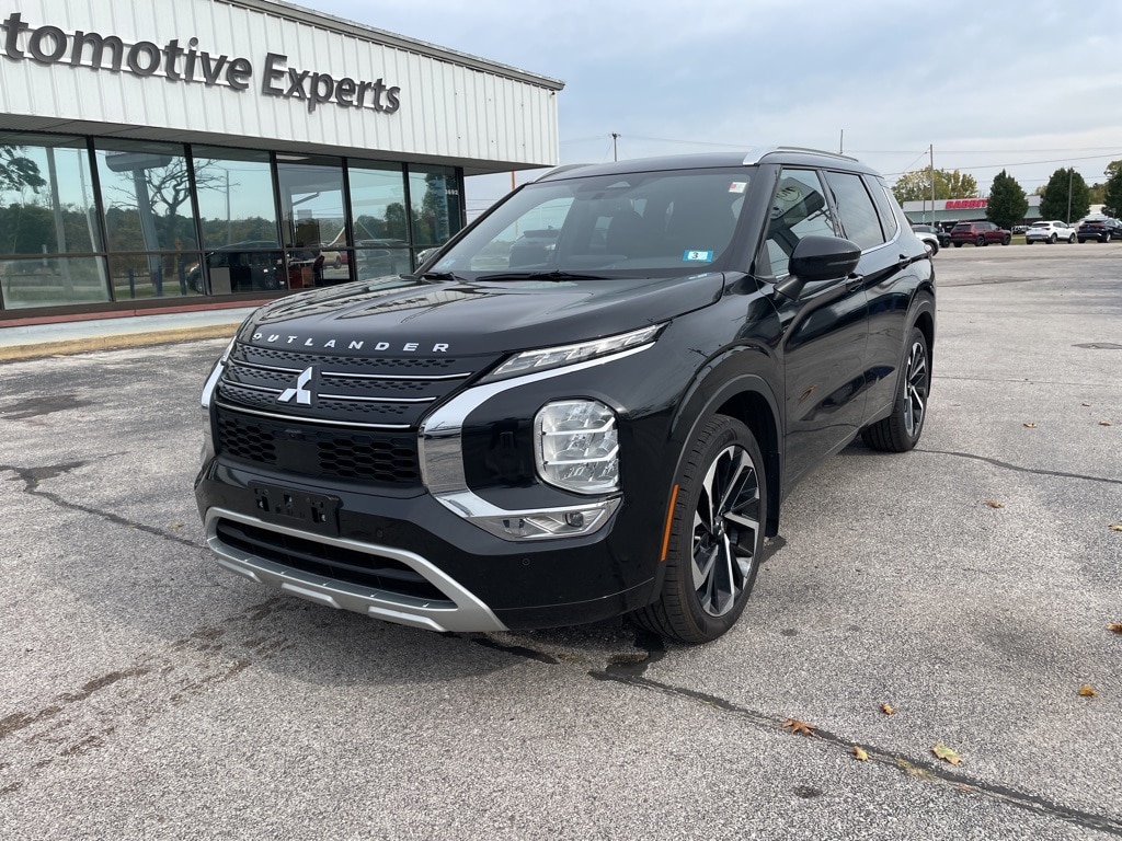 Used 2022 Mitsubishi Outlander SEL CUV