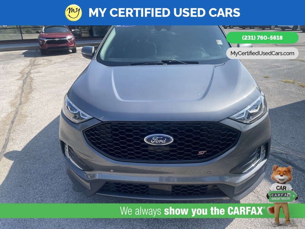 2022 Ford Edge ST photo 2