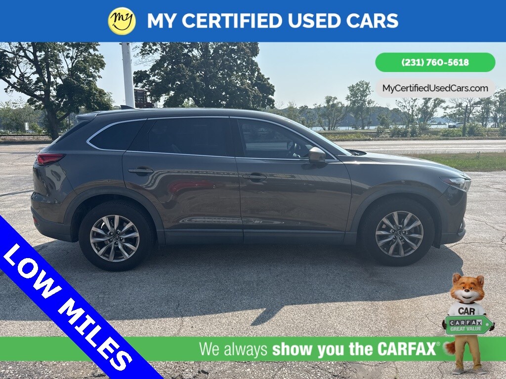 2016 Mazda CX-9 Touring photo 2