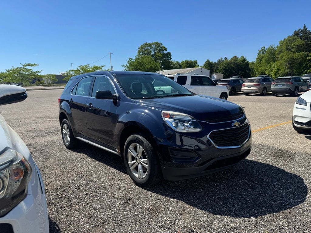 2016 Chevrolet Equinox AWD LS's photo