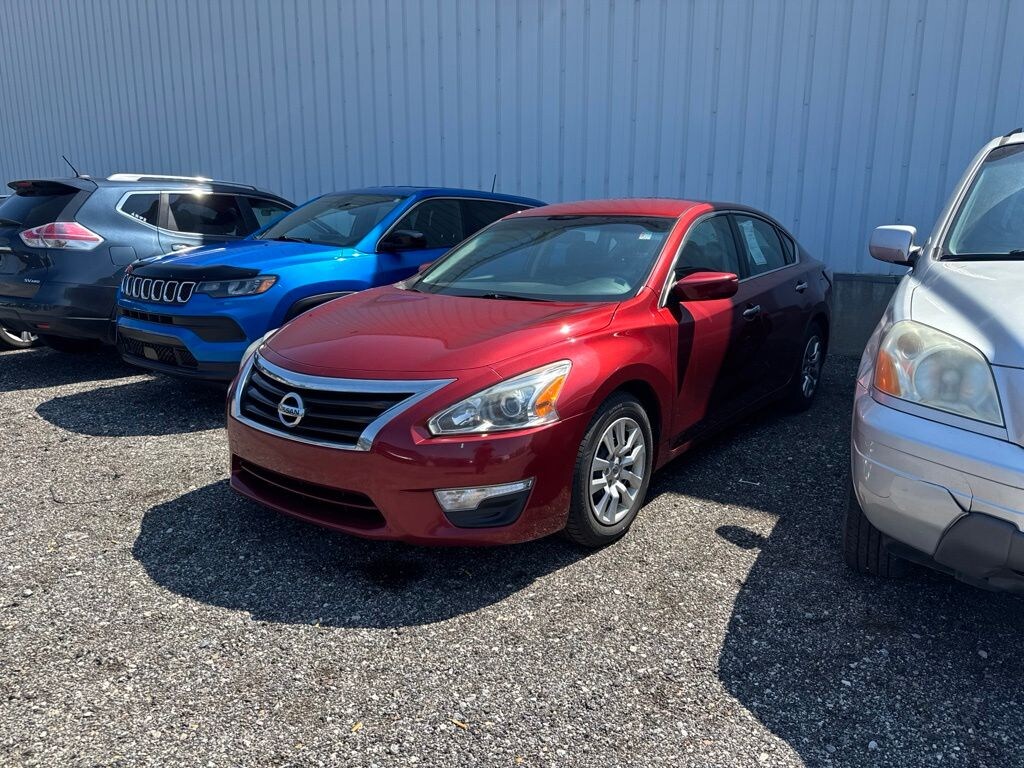 Used 2015 Nissan Altima 2.5 S Sedan