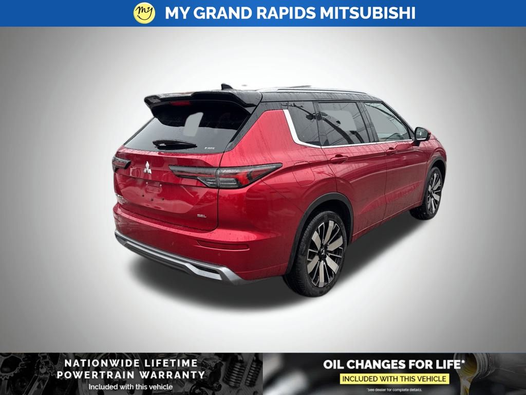 2026 Mitsubishi Outlander SEL - Photo 7