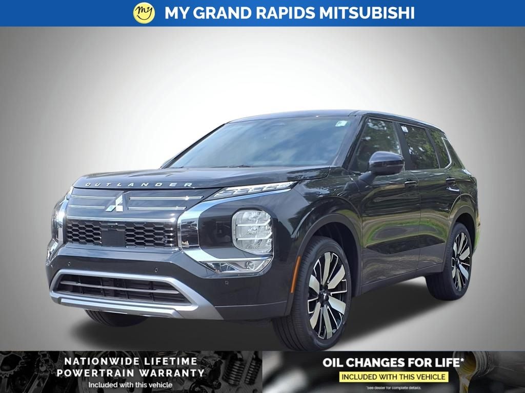 New 2025 Mitsubishi Outlander SE SUV