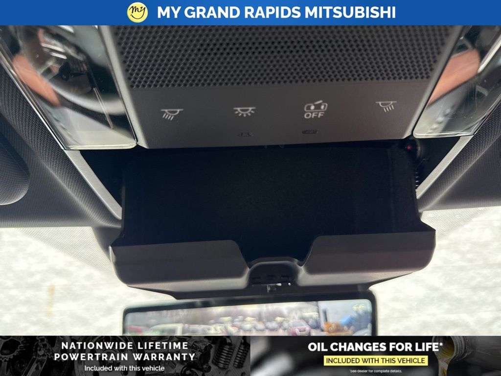 2026 Mitsubishi Outlander SEL - Photo 31
