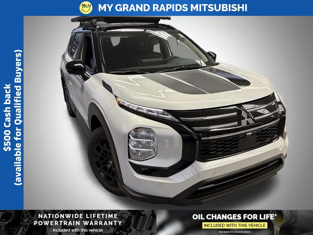 2026 Mitsubishi Outlander Trail Edition's photo