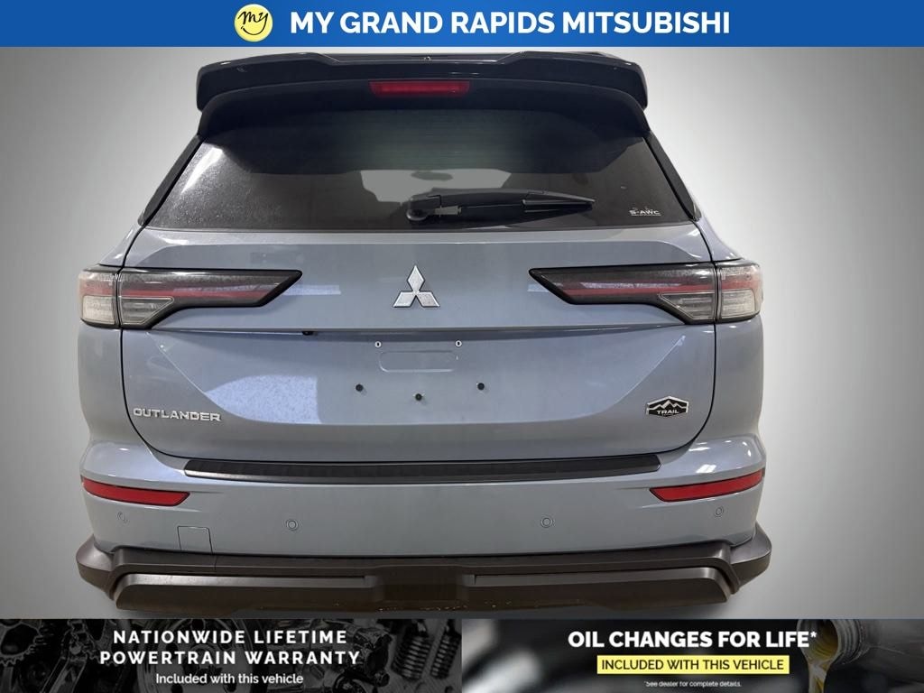 New 2026 Mitsubishi Outlander Trail Edition SUV