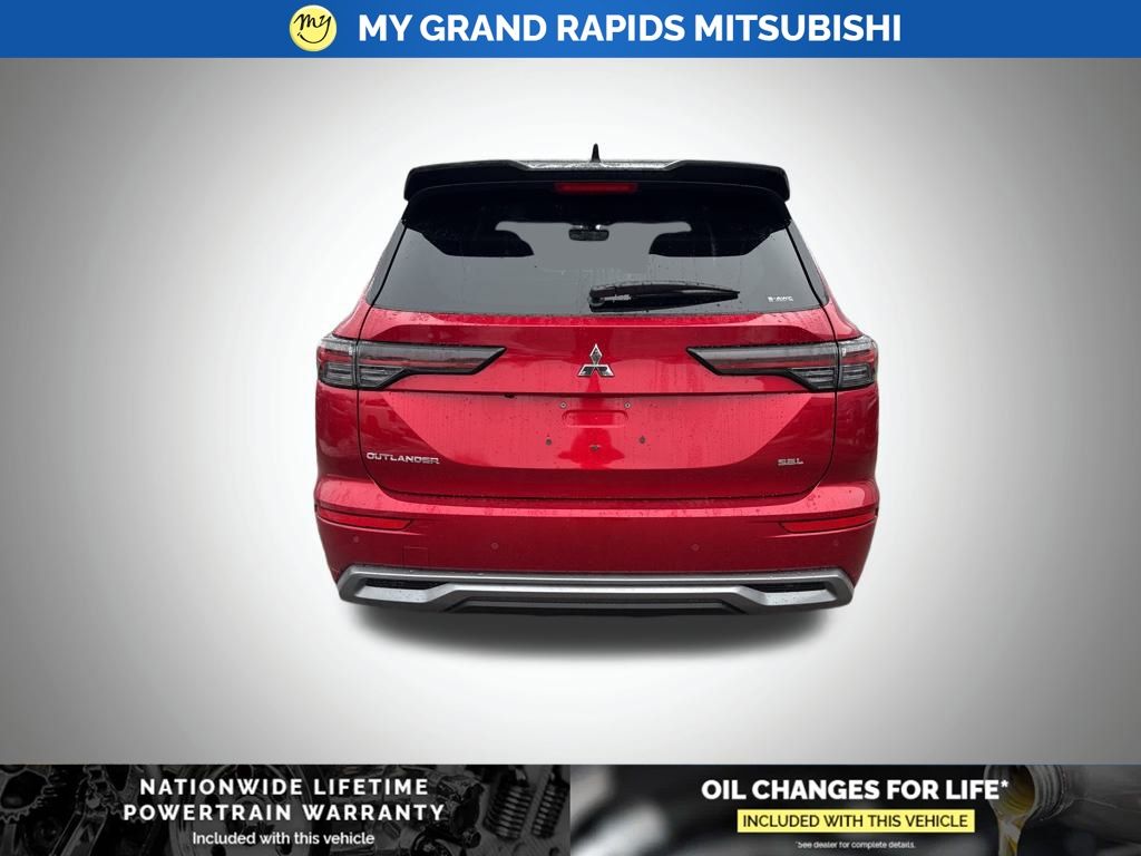 2026 Mitsubishi Outlander SEL - Photo 6