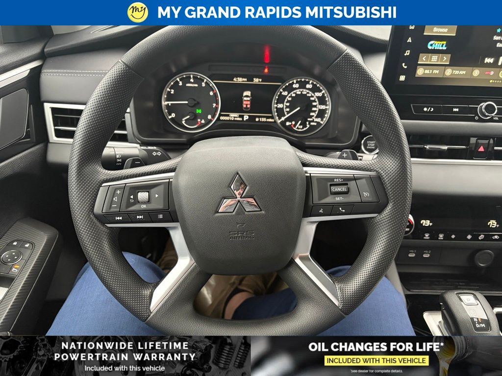 2026 Mitsubishi Outlander ES - Photo 26