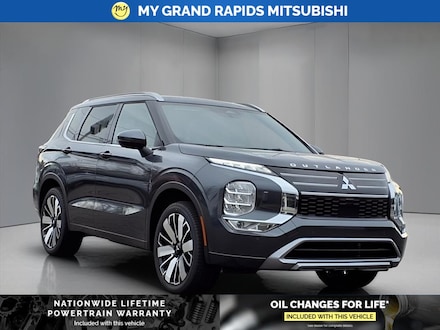 2025 Mitsubishi Outlander SEL SUV
