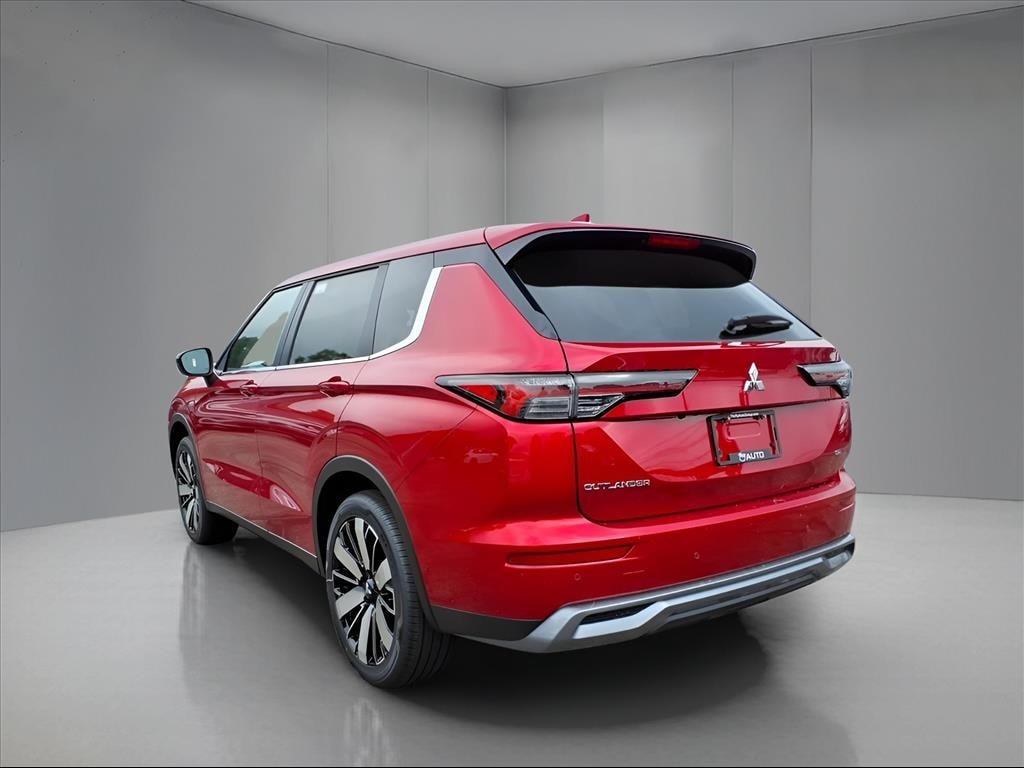 New 2025 Mitsubishi Outlander SE SUV