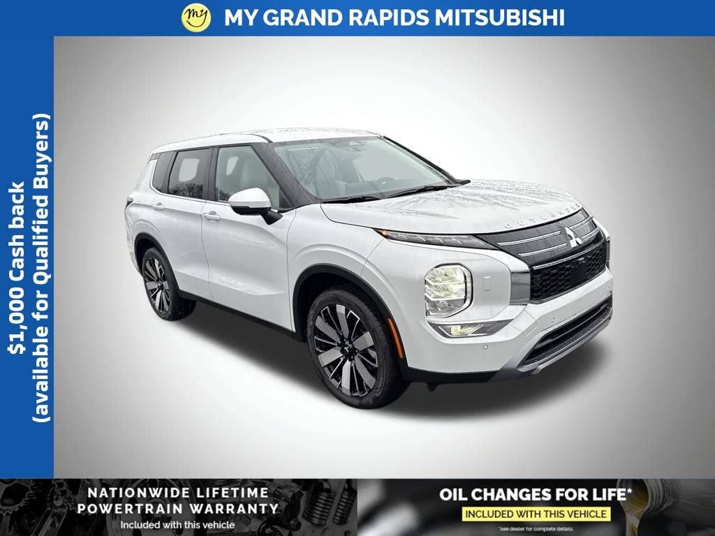 New 2026 Mitsubishi Outlander SE SUV