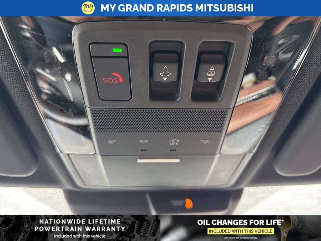2026 Mitsubishi Outlander SEL - Photo 30