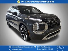 2025 Mitsubishi Outlander PHEV SEL SUV