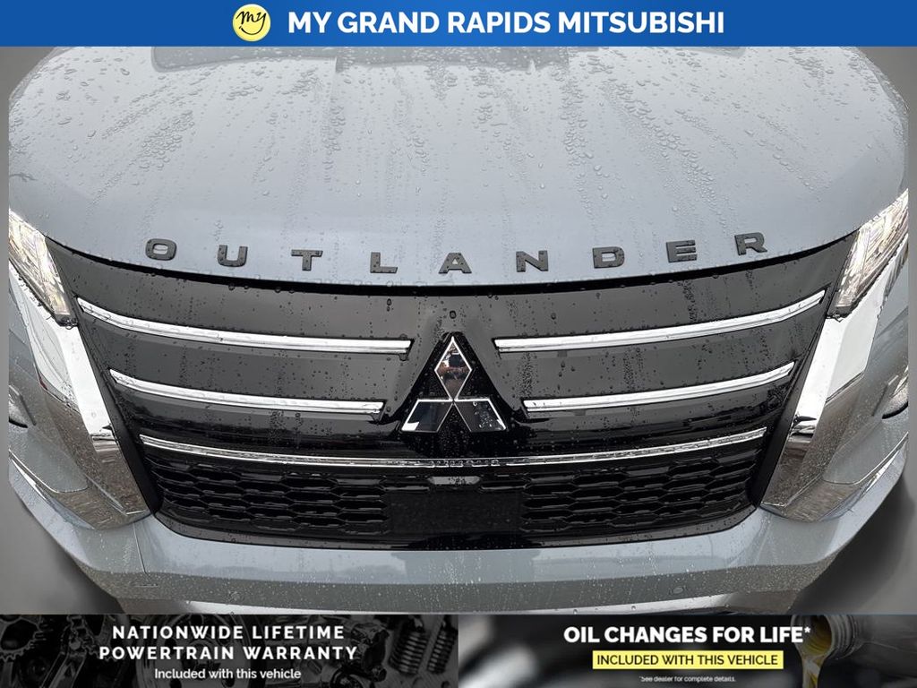 2026 Mitsubishi Outlander SE - Photo 9