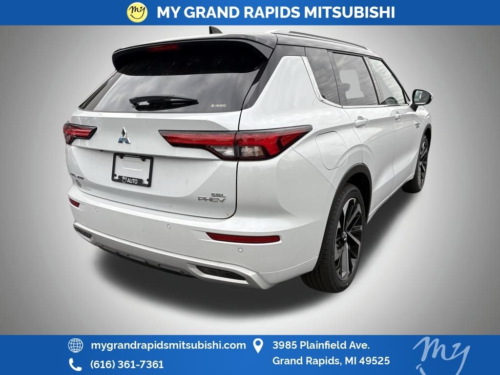 New 2025 Mitsubishi Outlander PHEV SEL SUV