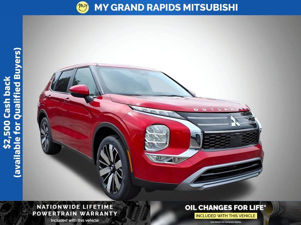 2025 Mitsubishi Outlander SE's photo