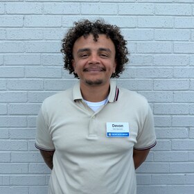 Staff member Devon Smith from ID_65ad94