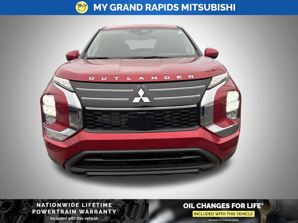 2026 Mitsubishi Outlander ES - Photo 8