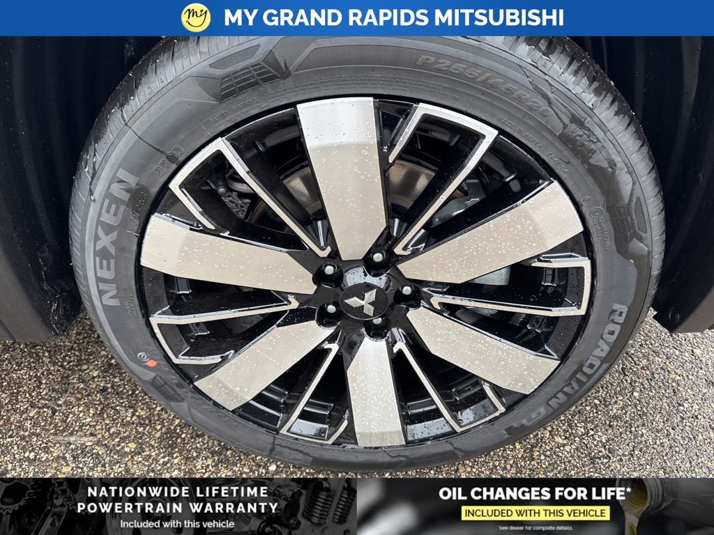 2026 Mitsubishi Outlander SE - Photo 18