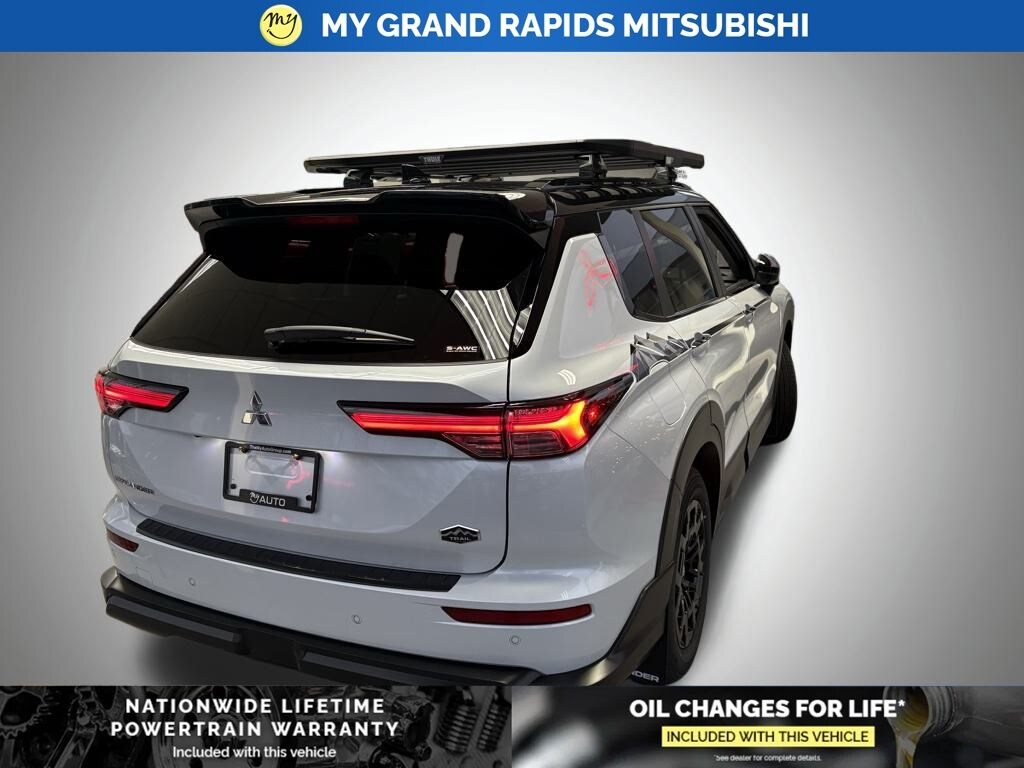 New 2026 Mitsubishi Outlander Trail Edition SUV