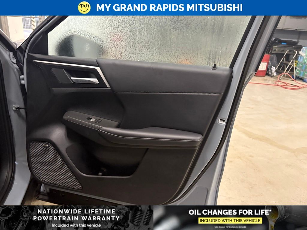 2026 Mitsubishi Outlander Trail Edition - Photo 13
