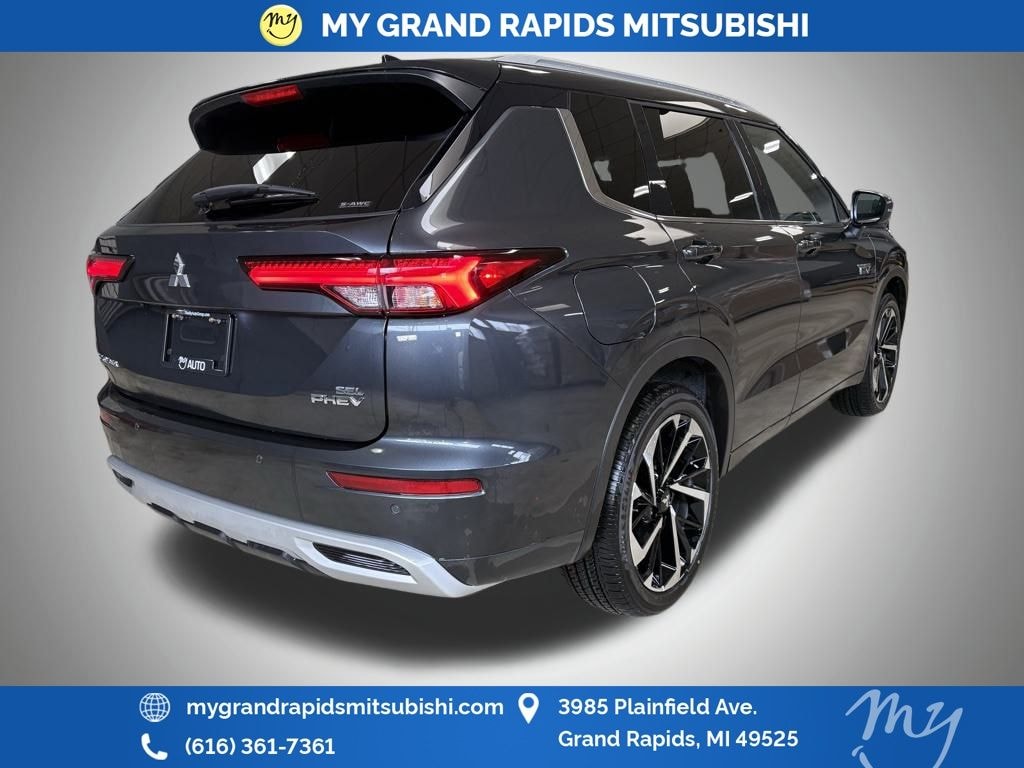 New 2025 Mitsubishi Outlander PHEV SEL SUV