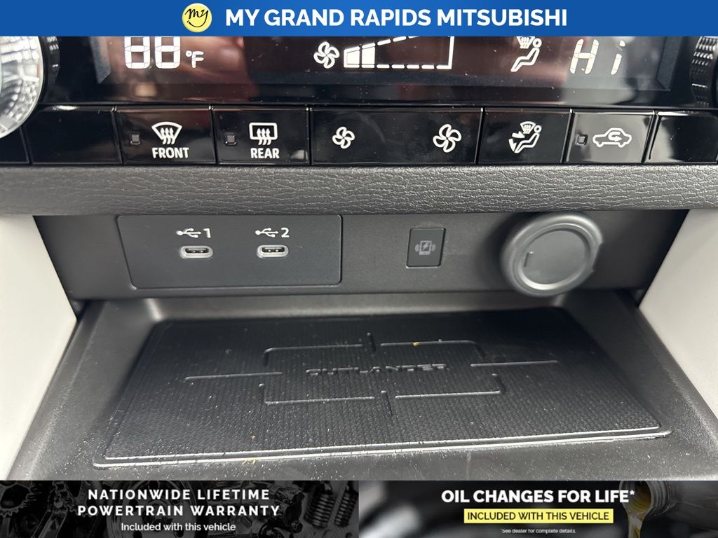 2026 Mitsubishi Outlander SE - Photo 21