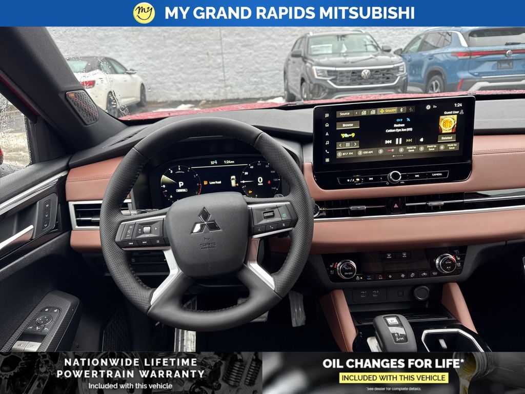 2026 Mitsubishi Outlander SEL - Photo 12