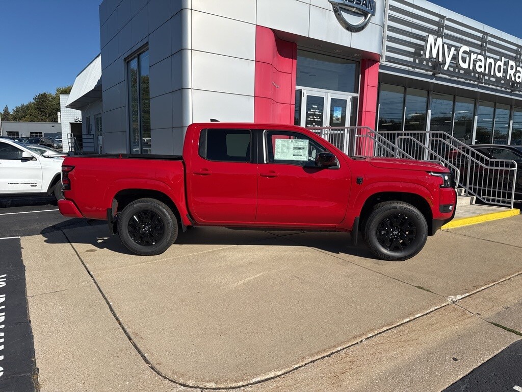 2026 Nissan Frontier SV photo 2