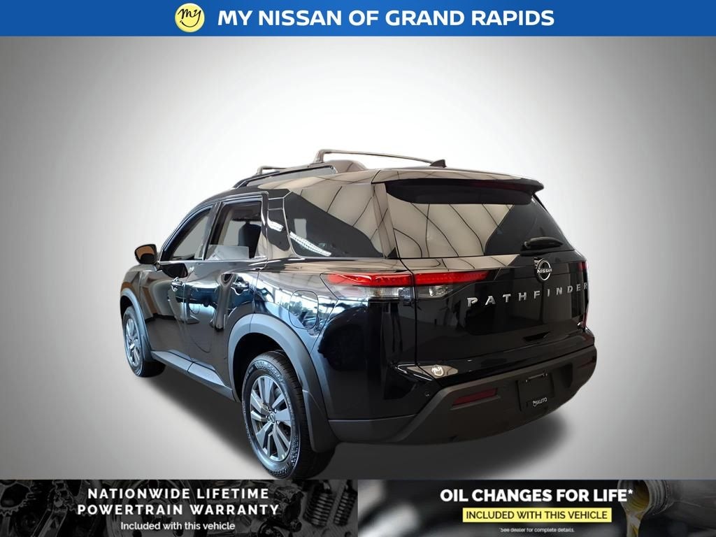 New 2025 Nissan Pathfinder SV SUV