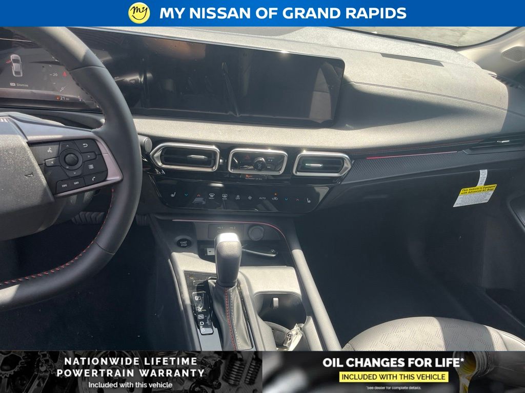 2026 Nissan Sentra SR - Photo 19