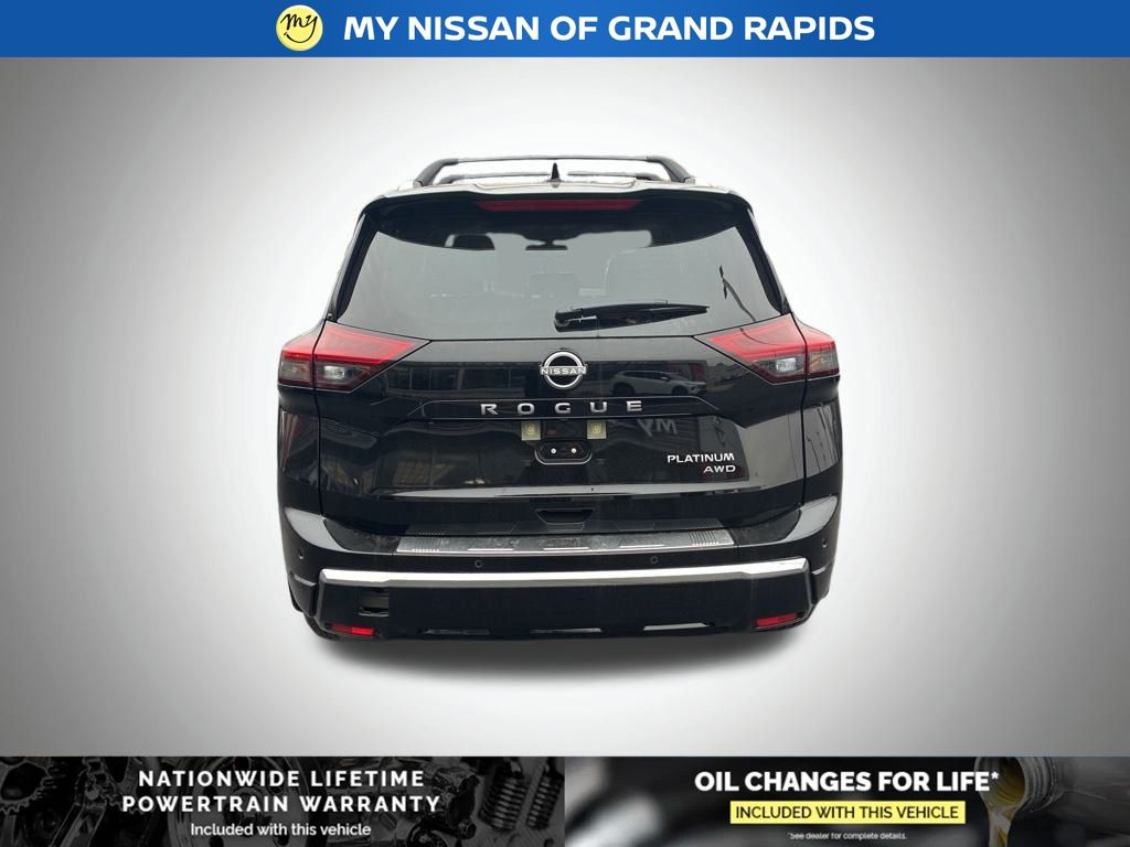 2026 Nissan Rogue Platinum photo 4