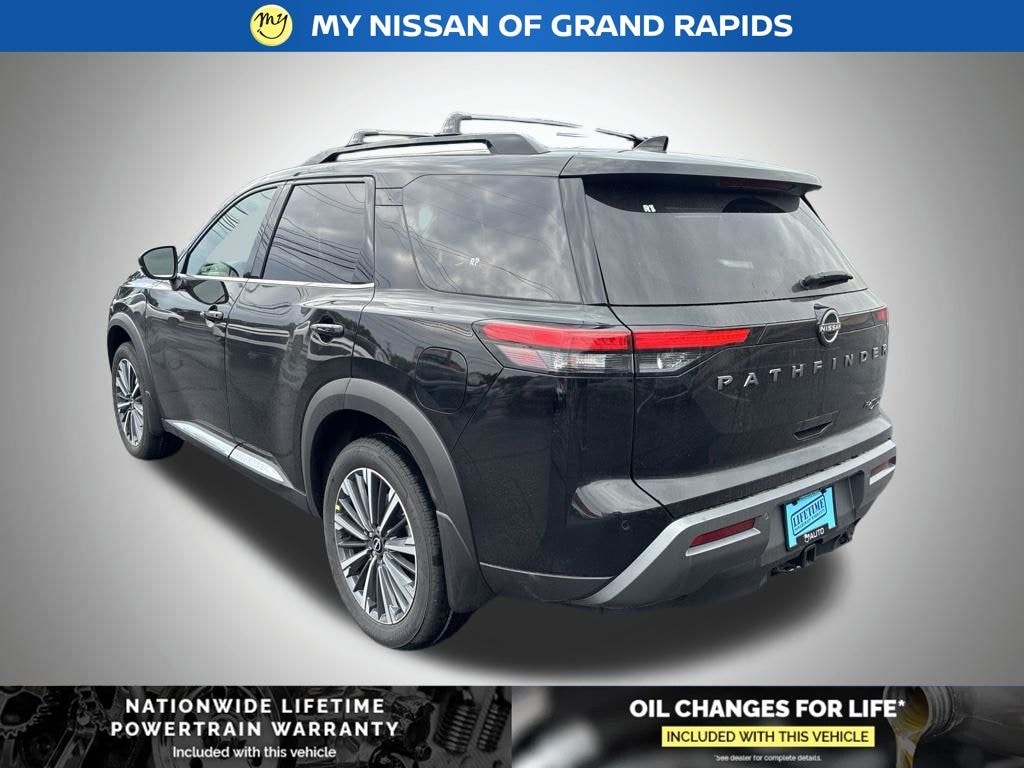New 2026 Nissan Pathfinder Platinum SUV