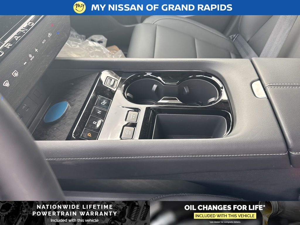 2026 Nissan Murano SV - Photo 13