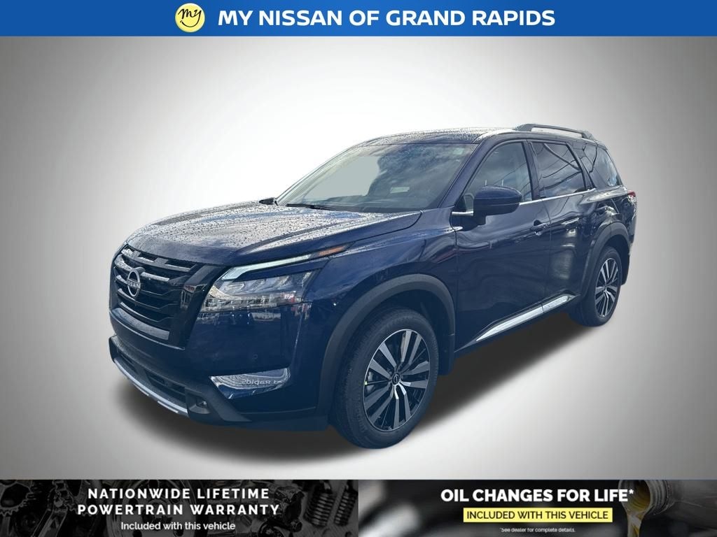 New 2025 Nissan Pathfinder Platinum SUV