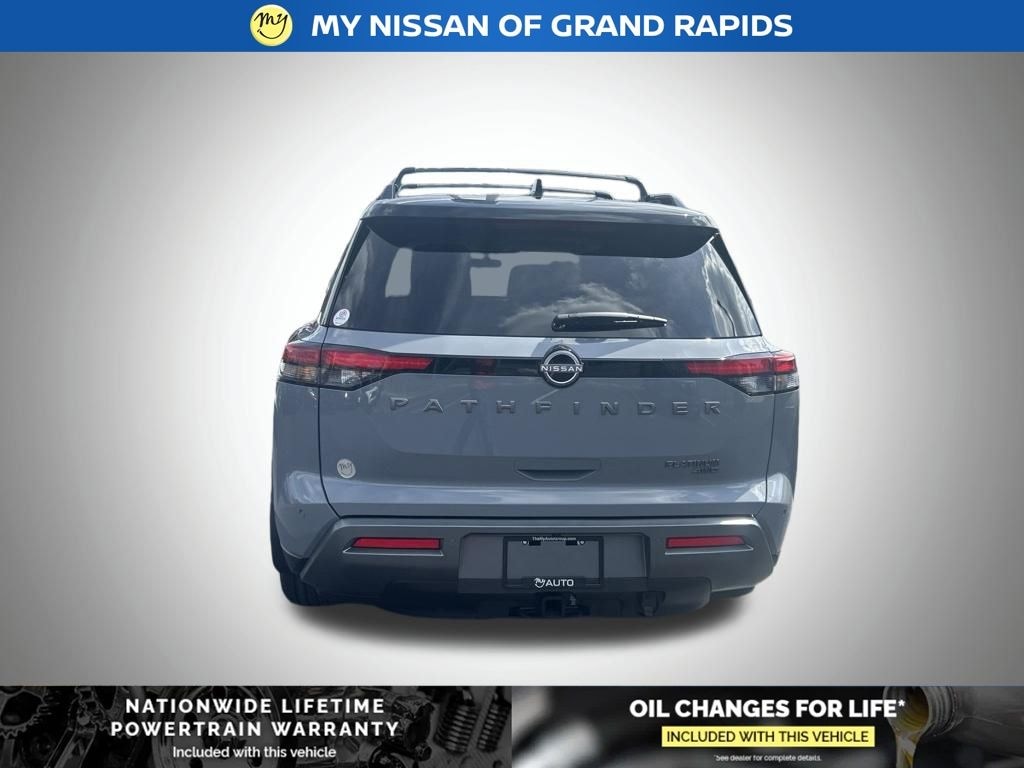 New 2026 Nissan Pathfinder Platinum SUV
