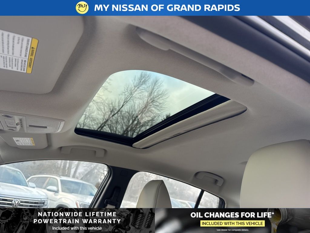 2026 Nissan Sentra SL - Photo 15