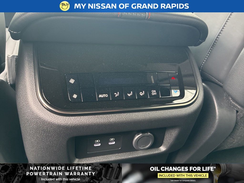 2026 Nissan Armada PRO-4X - Photo 32