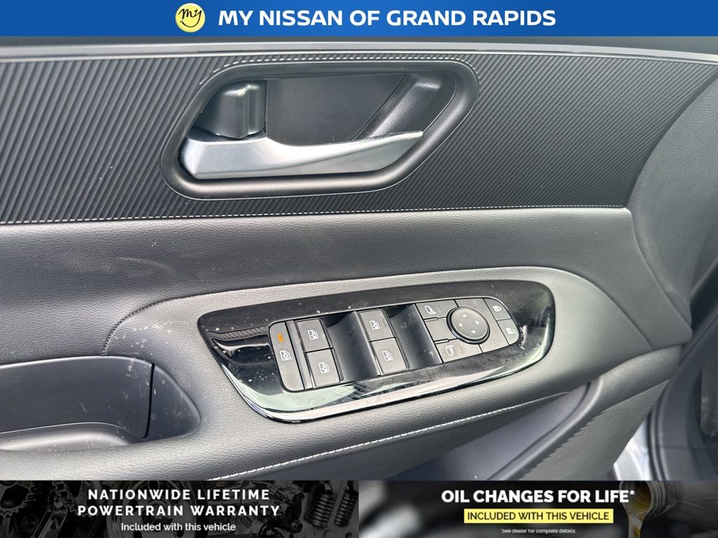 2026 Nissan Murano SV - Photo 10