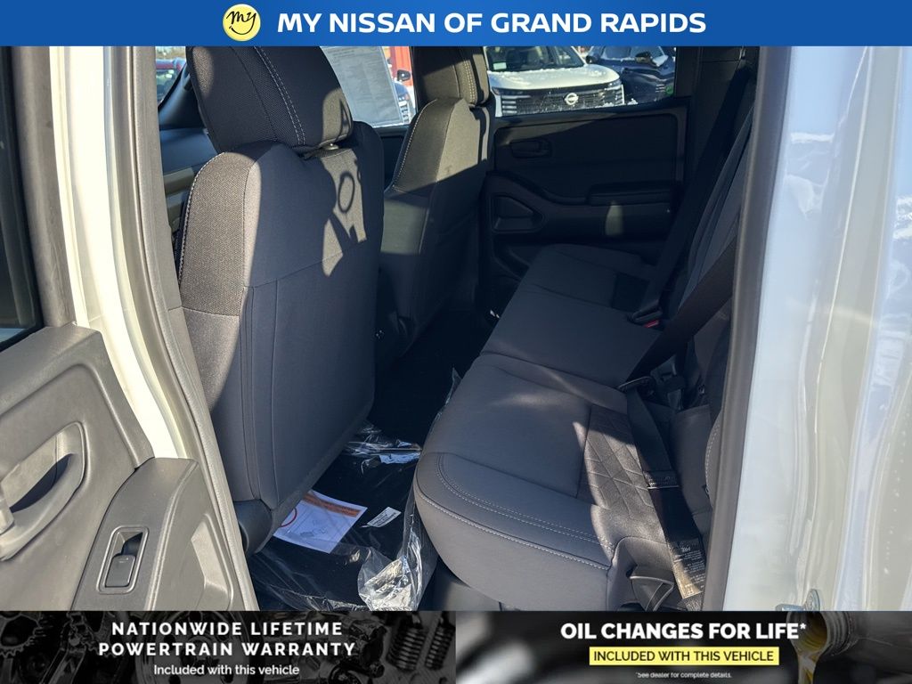 2026 Nissan Frontier SV - Photo 15