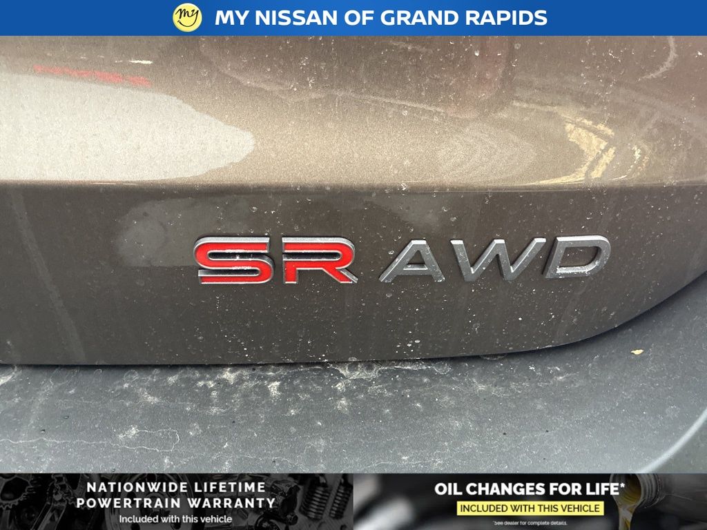 2026 Nissan KICKS SR AWD - Photo 6