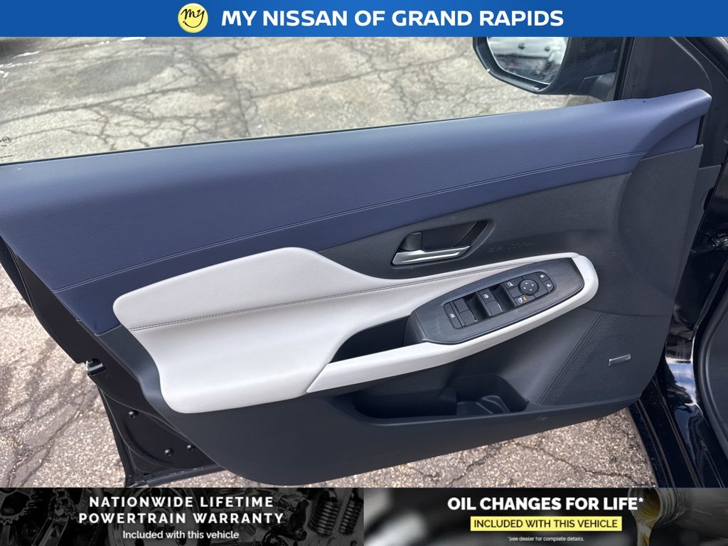 2026 Nissan Sentra SL - Photo 13